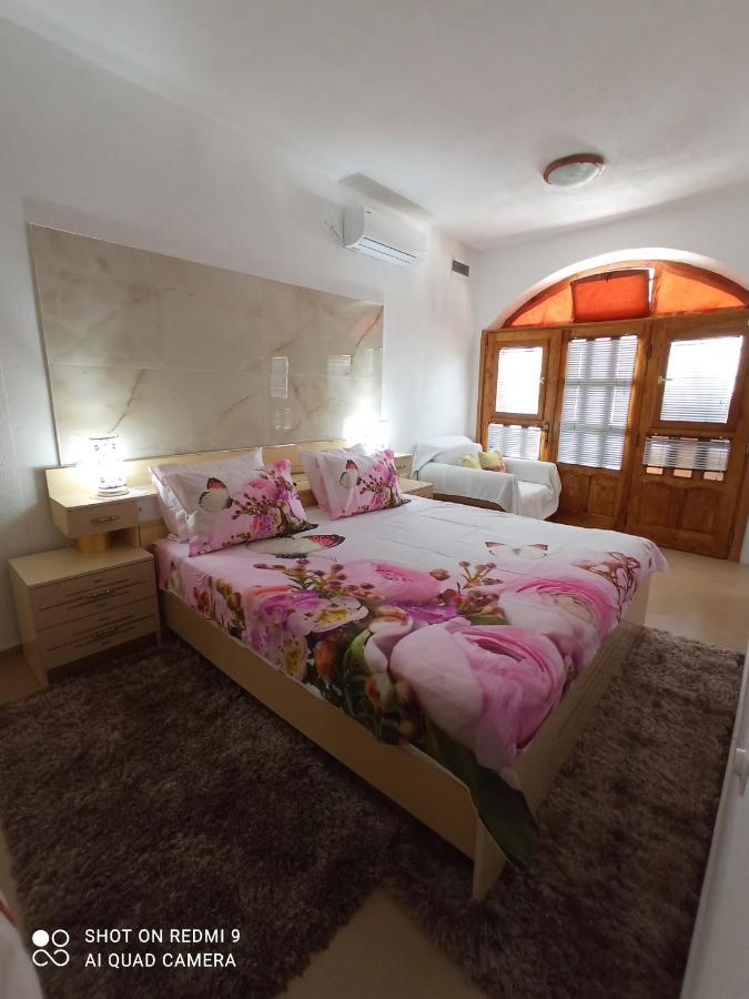 קוטור Apartments Peranovic מראה חיצוני תמונה