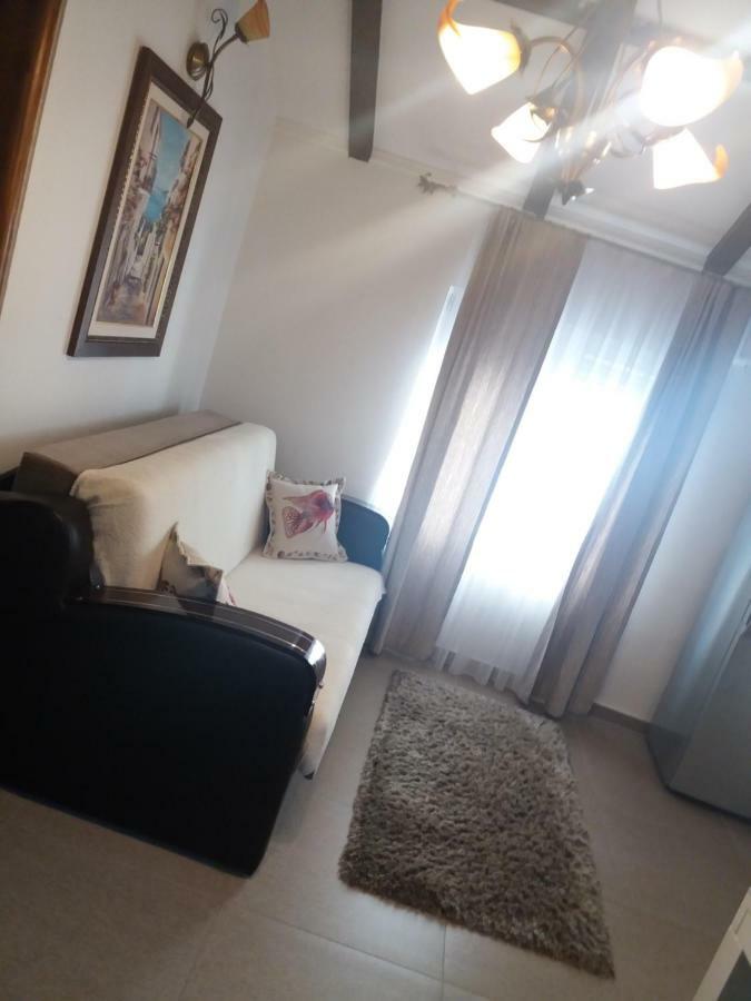 קוטור Apartments Peranovic מראה חיצוני תמונה
